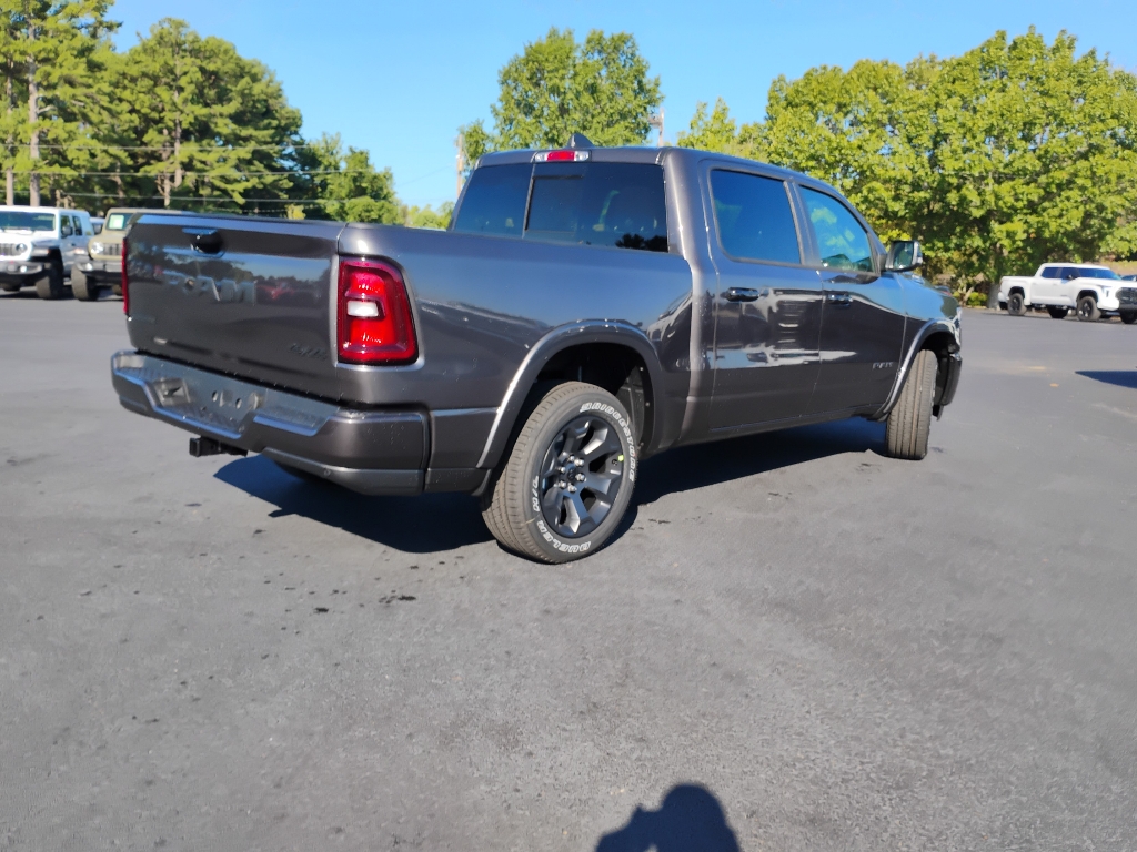 2027 Ram 1500 Big Horn photo 5