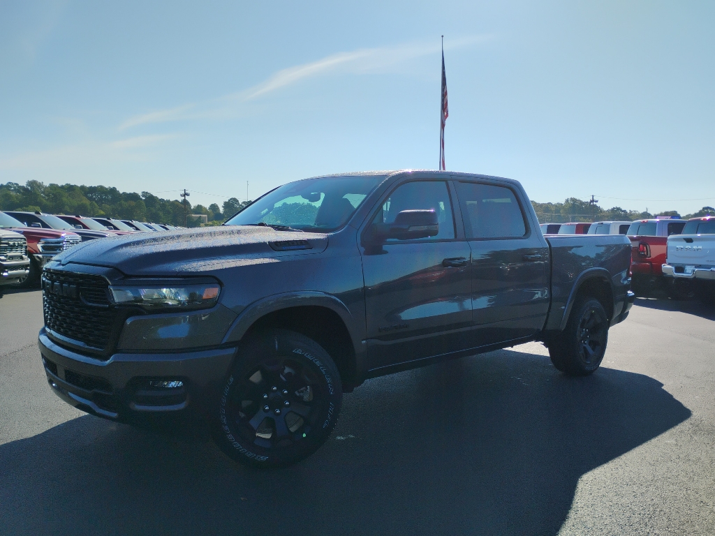 2027 Ram 1500 Big Horn photo 1