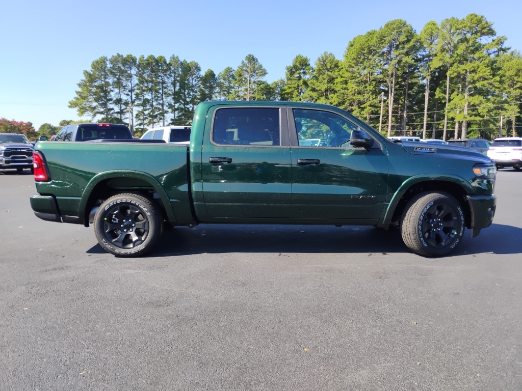 2027 Ram 1500 Big Horn photo 4