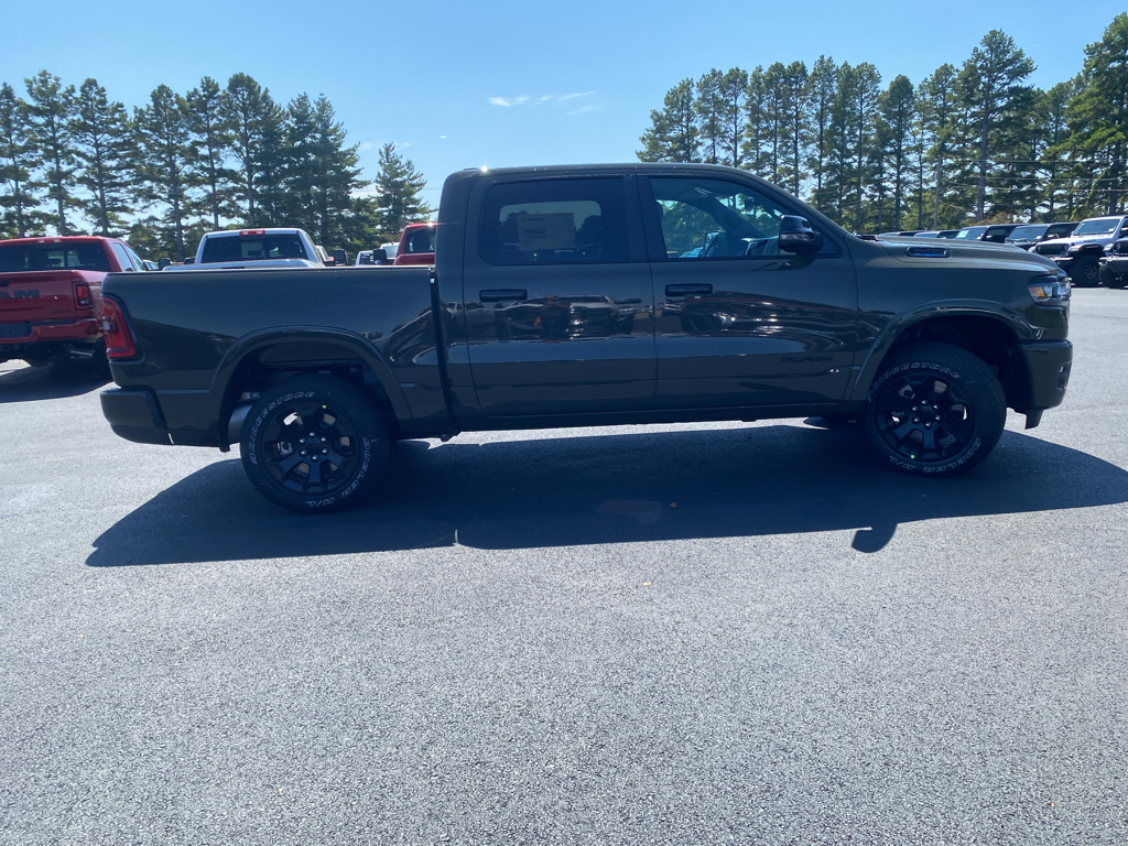 2027 Ram 1500 Big Horn photo 4