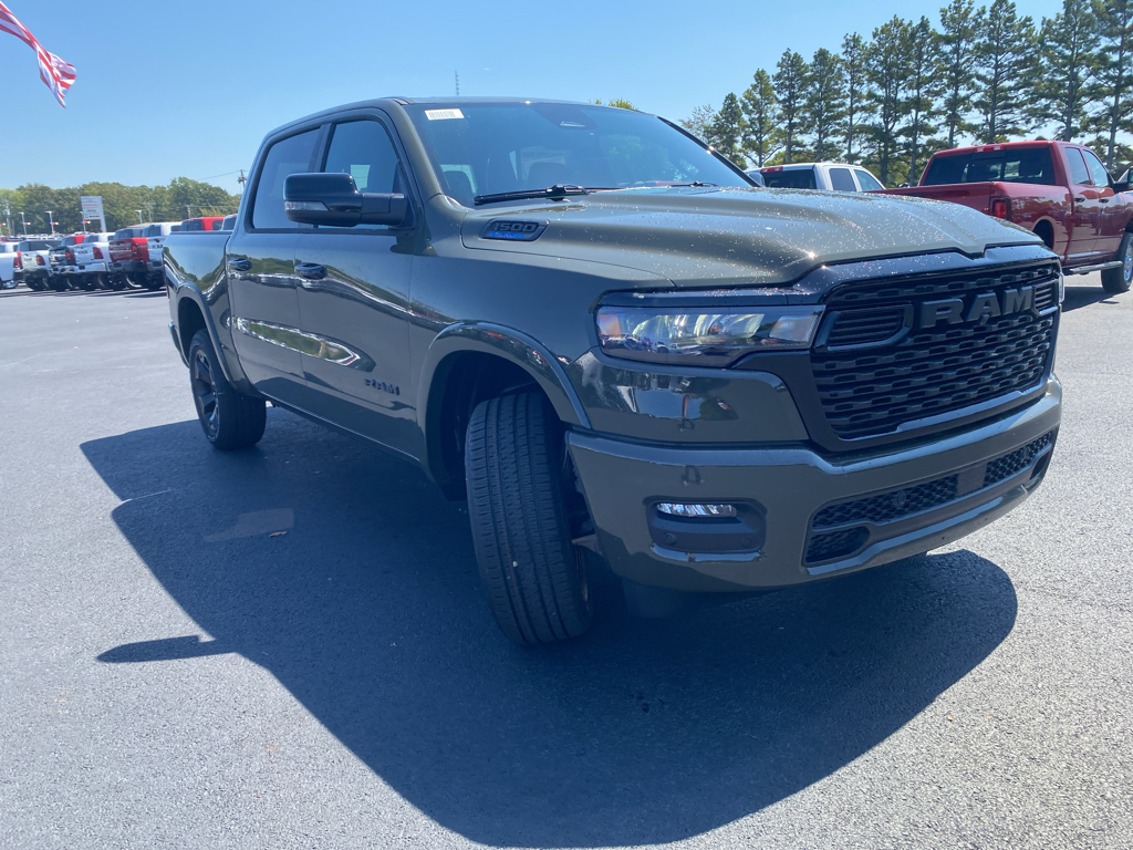 2027 Ram 1500 Big Horn photo 3