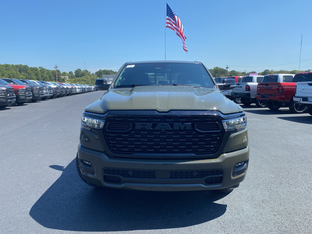 2027 Ram 1500 Big Horn photo 2