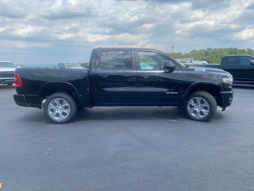 2027 Ram 1500 Big Horn photo 4