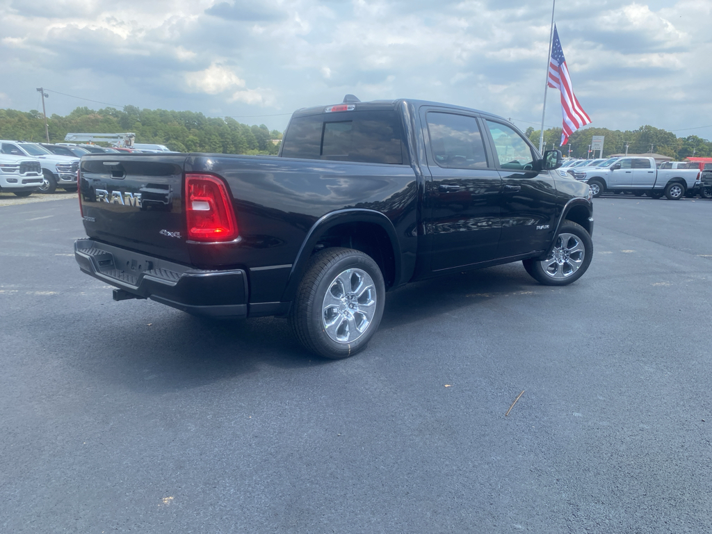 2027 Ram 1500 Big Horn photo 5