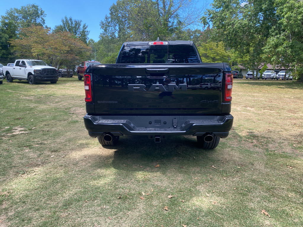 2027 Ram 1500 Big Horn photo 6