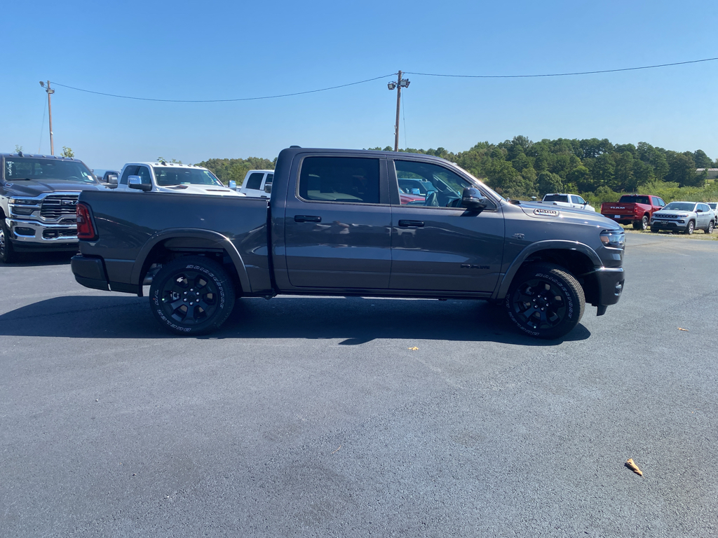 2027 Ram 1500 Big Horn photo 4