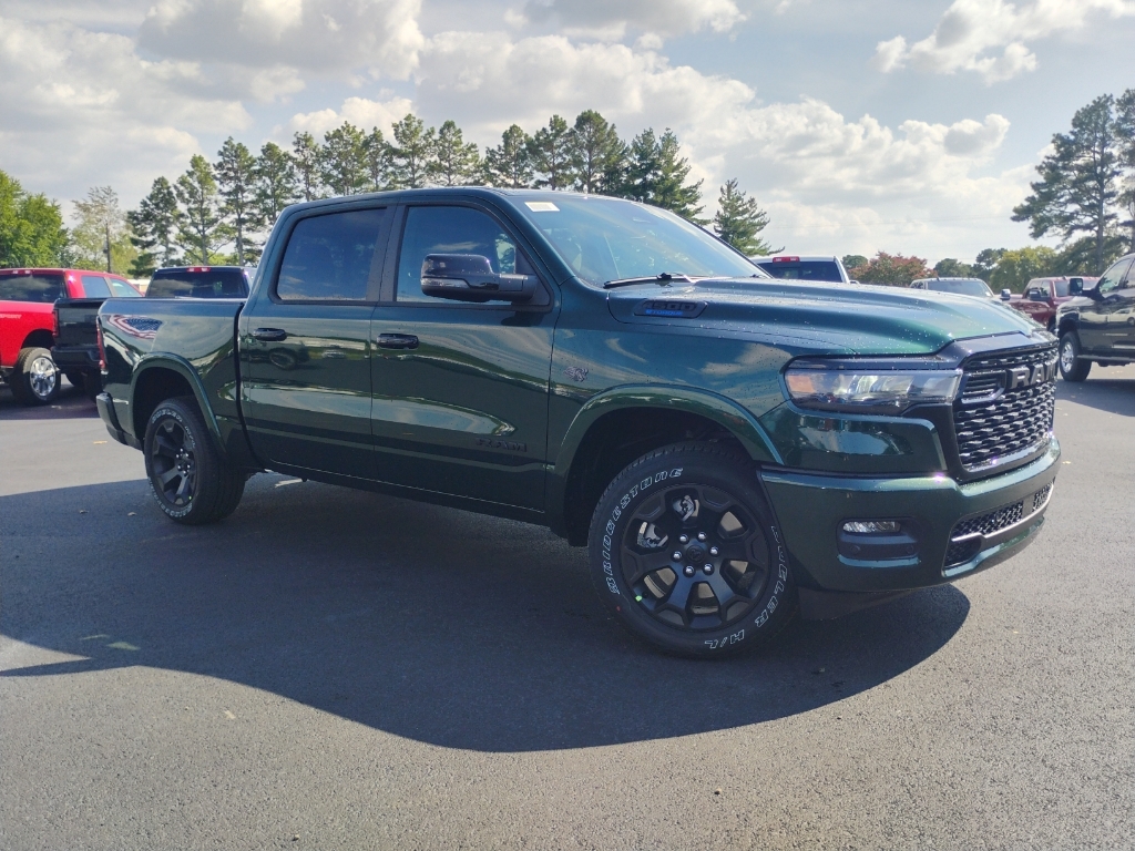 2027 Ram 1500 Big Horn photo 3