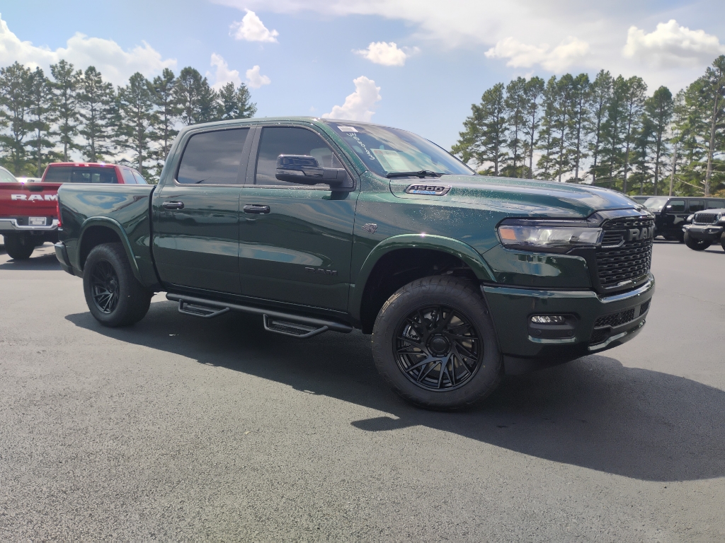 2027 Ram 1500 Big Horn photo 3