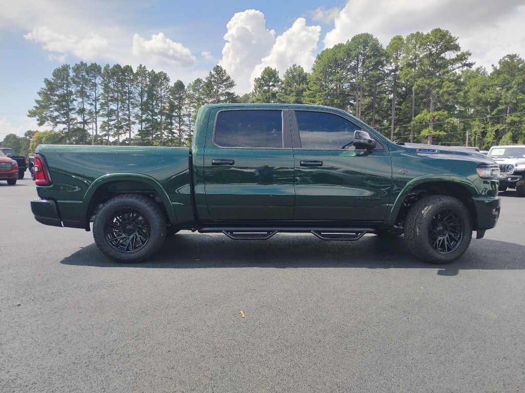 2027 Ram 1500 Big Horn photo 4