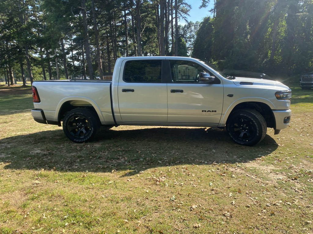 2027 Ram 1500 Big Horn photo 4