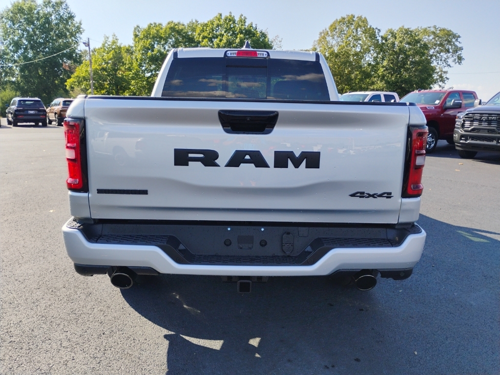 2027 Ram 1500 Big Horn photo 6