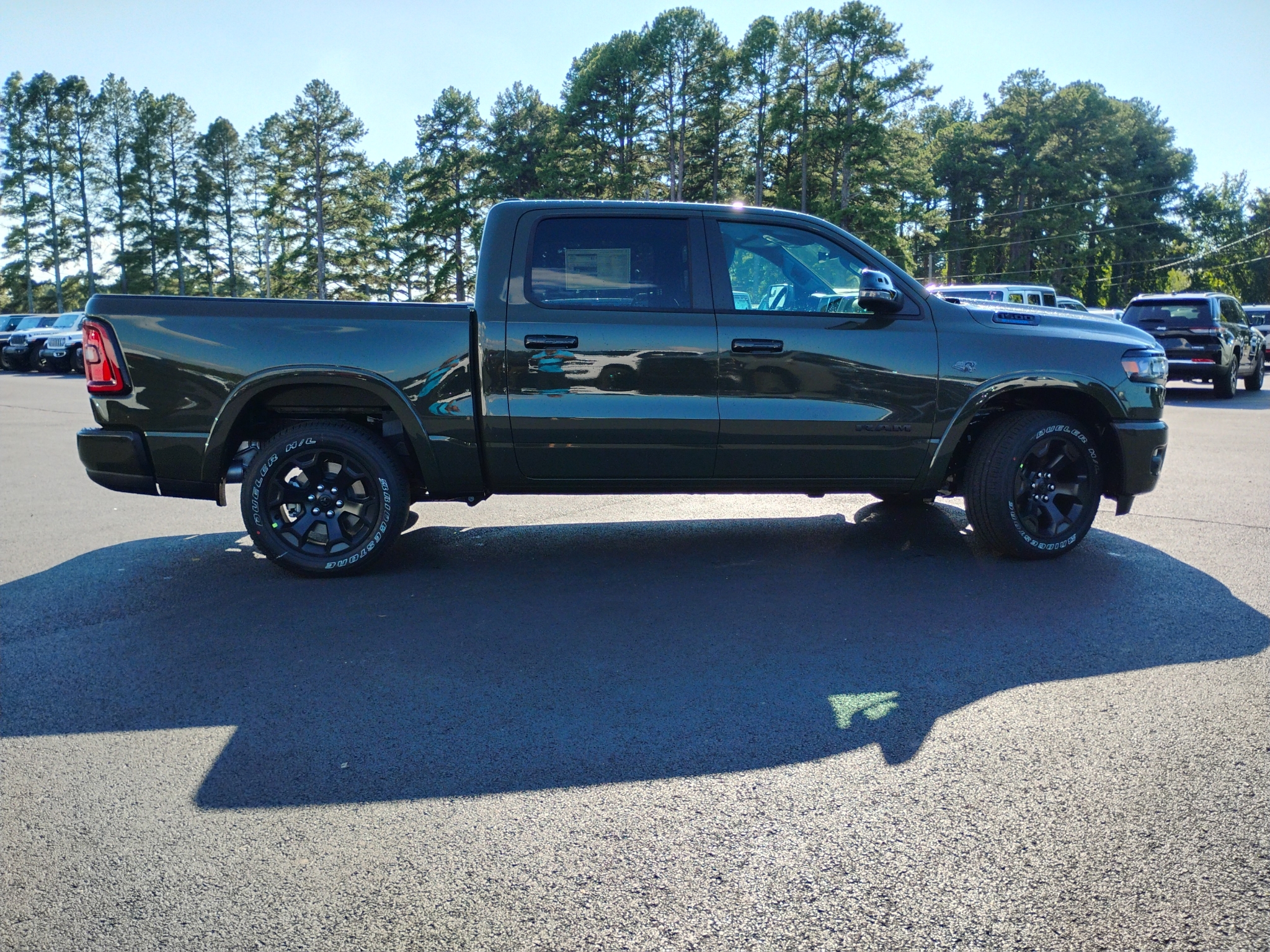2027 Ram 1500 Big Horn photo 4