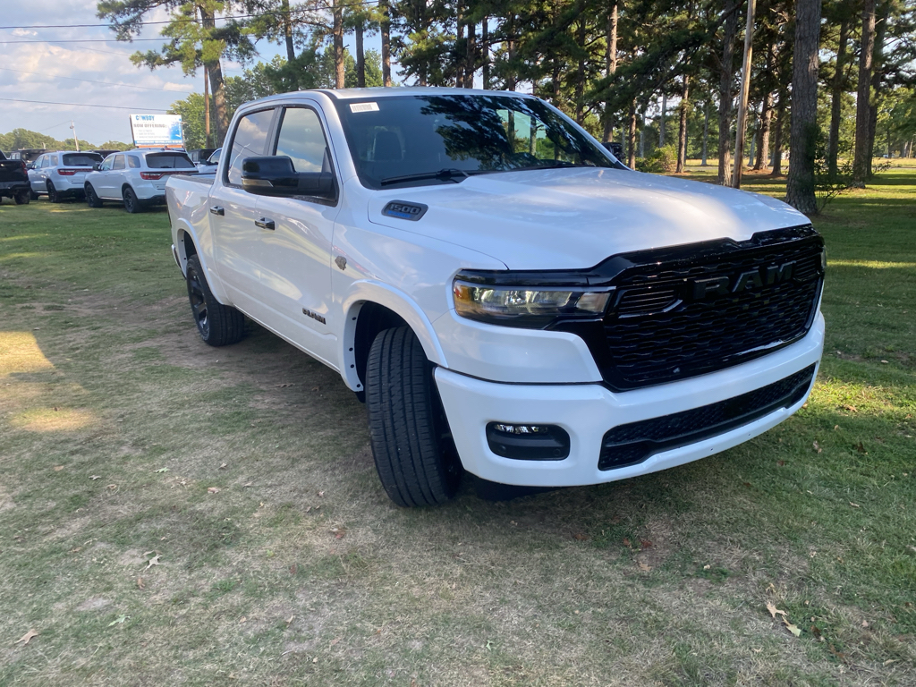 2027 Ram 1500 Big Horn photo 3
