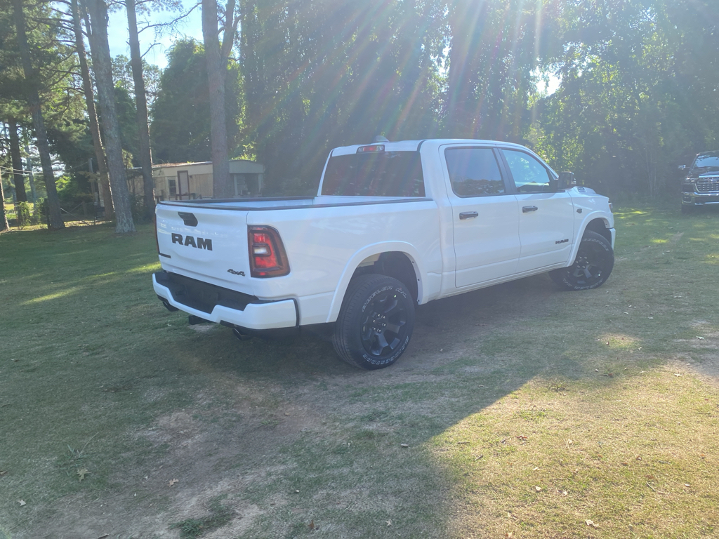 2027 Ram 1500 Big Horn photo 5