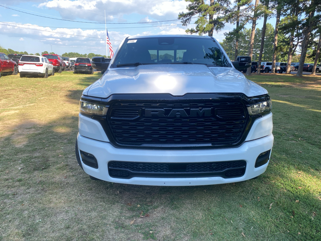 2027 Ram 1500 Big Horn photo 2