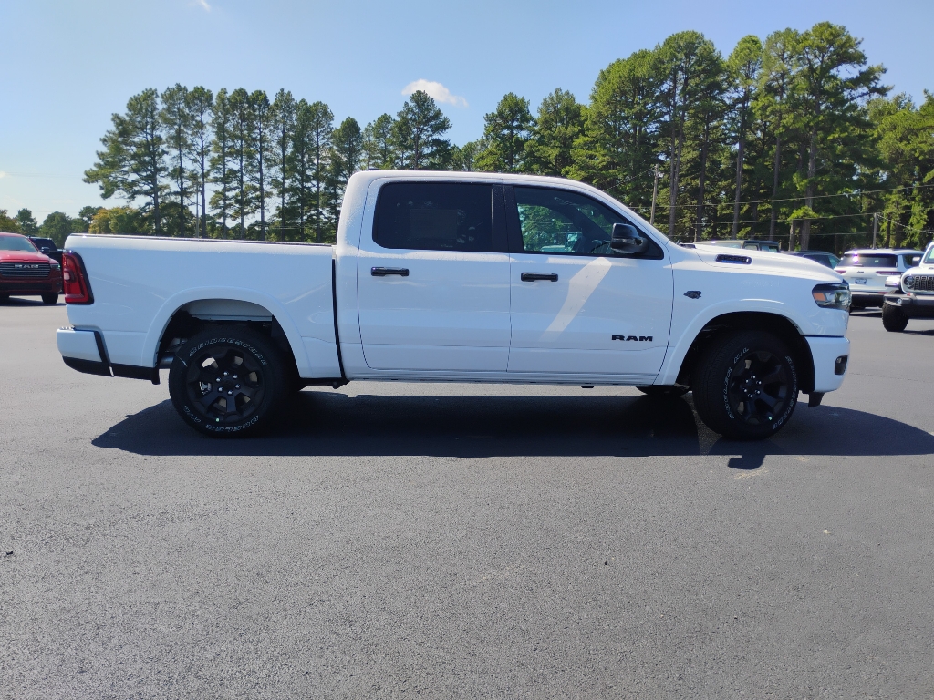 2027 Ram 1500 Big Horn photo 4