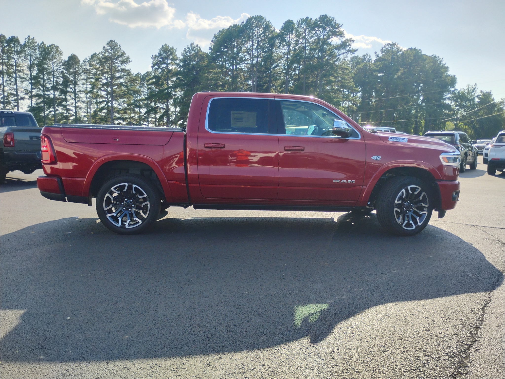 2027 Ram 1500 Longhorn photo 4