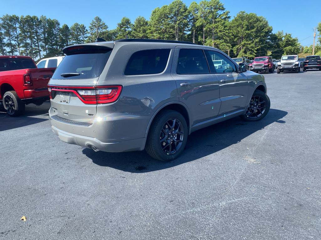 2027 Dodge Durango GT Plus HEMI photo 5