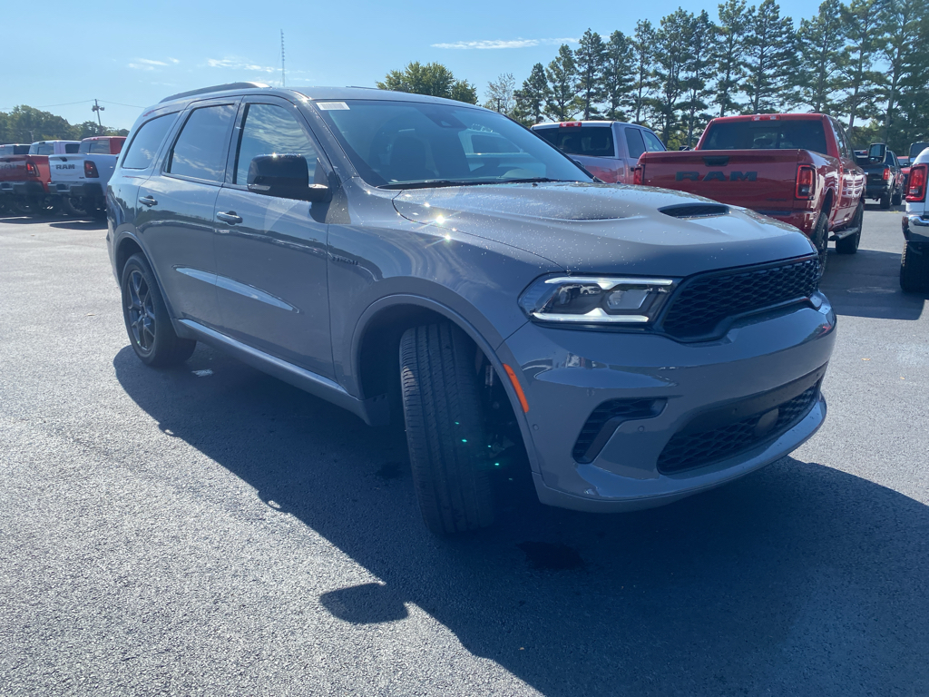 2027 Dodge Durango GT Plus HEMI photo 3