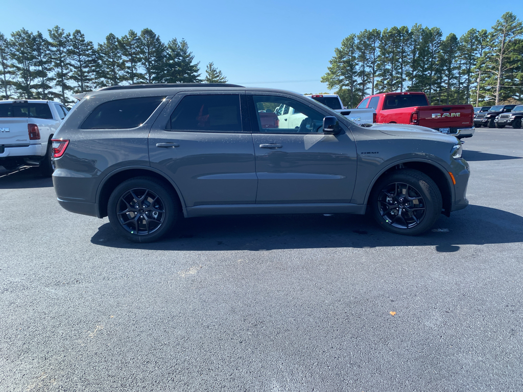 2027 Dodge Durango GT Plus HEMI photo 4