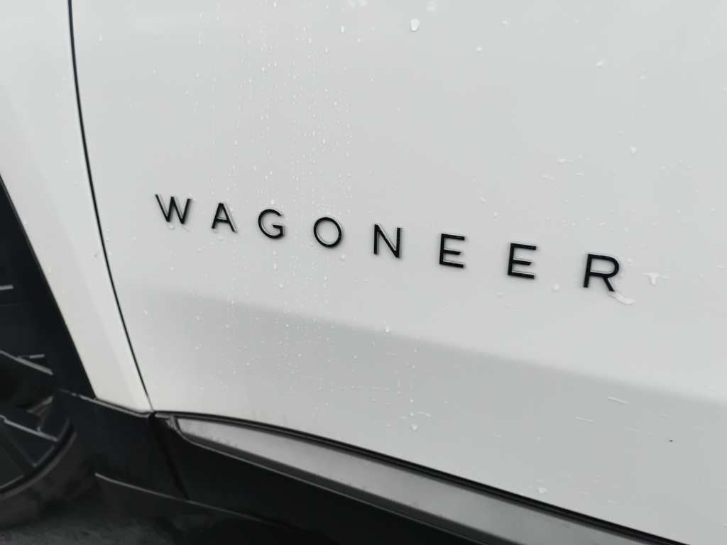 2025 Jeep Wagoneer S representative vehicle photo