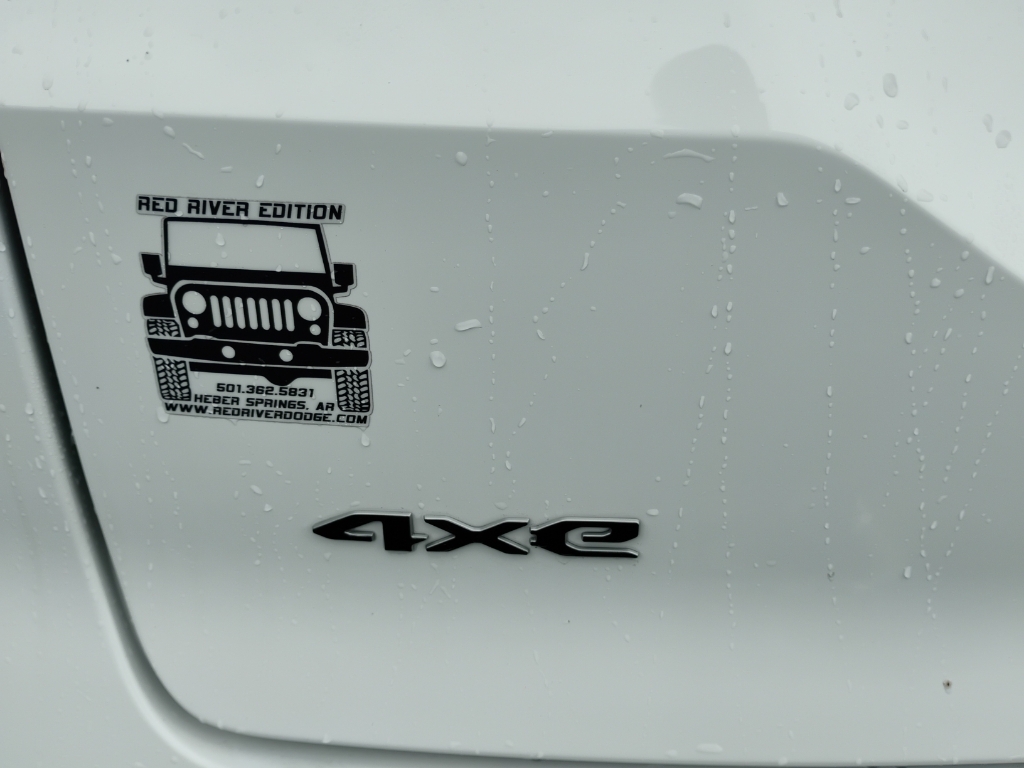 2025 Jeep Wagoneer S representative vehicle photo