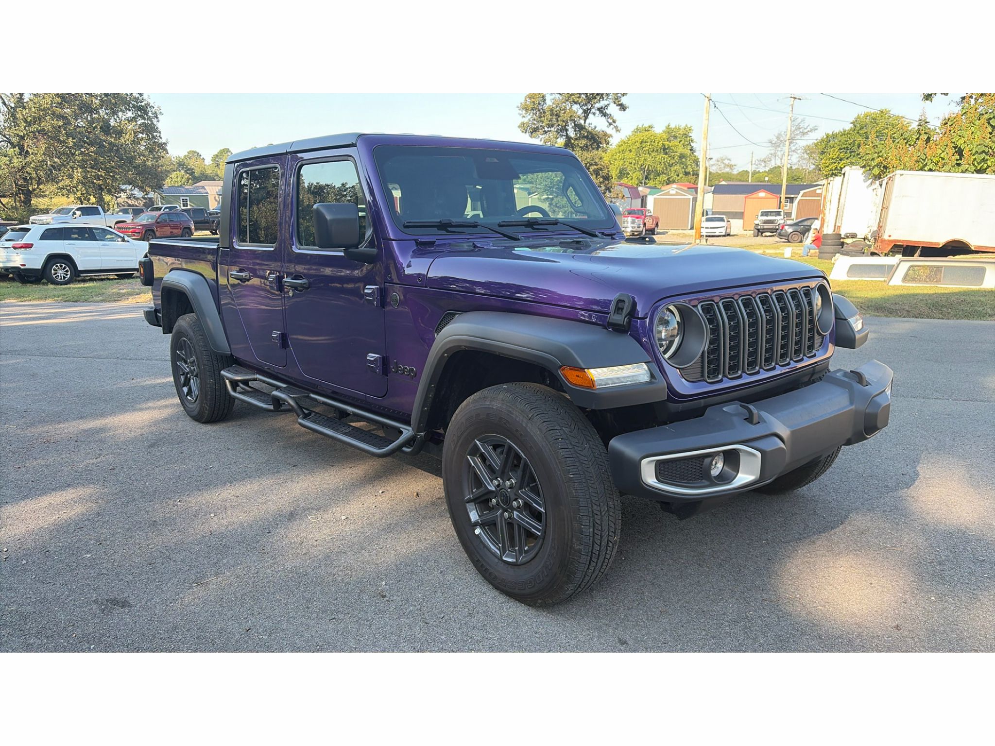 2026 Jeep Gladiator Sport S photo 2