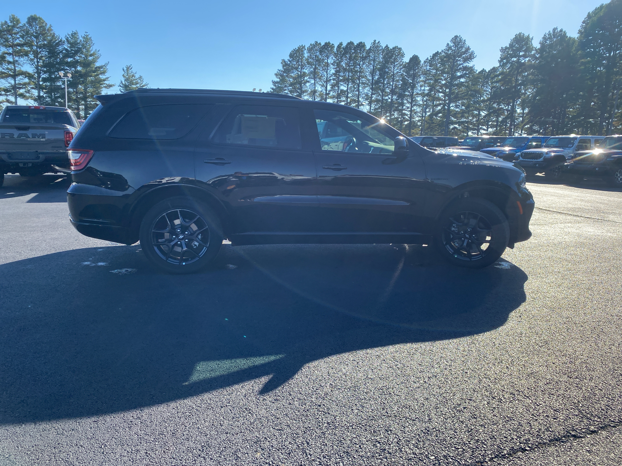 2027 Dodge Durango GT HEMI photo 4