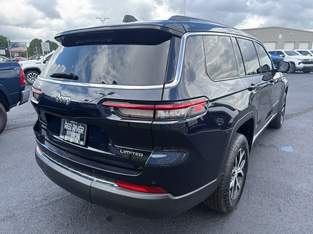 2023 Jeep Grand Cherokee L Limited photo 5