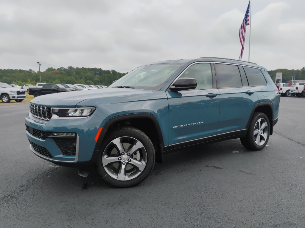 2026 Jeep Grand Cherokee L Limited photo 1