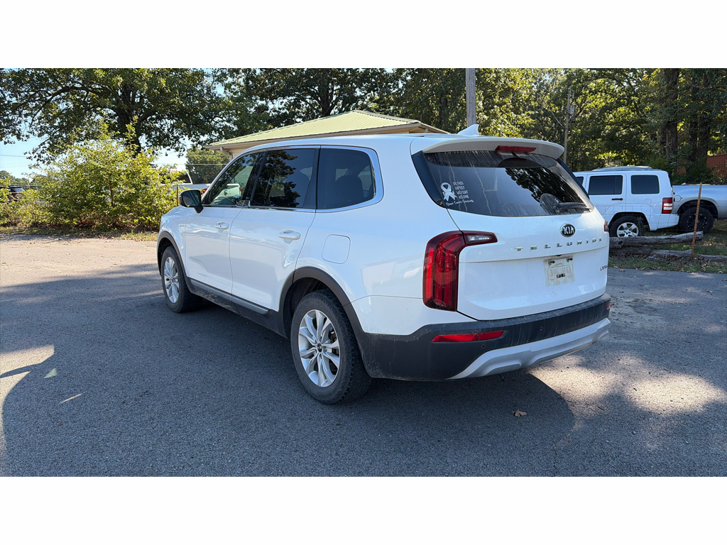 2020 Kia Telluride LX photo 4