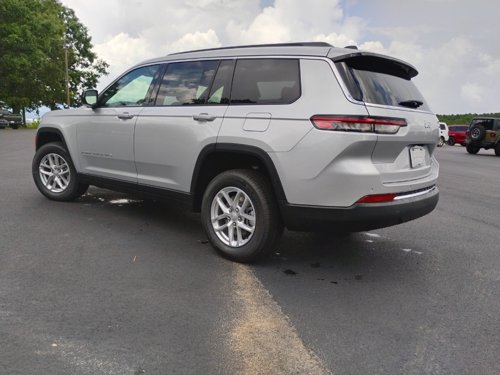 2026 Jeep Grand Cherokee L representative vehicle photo