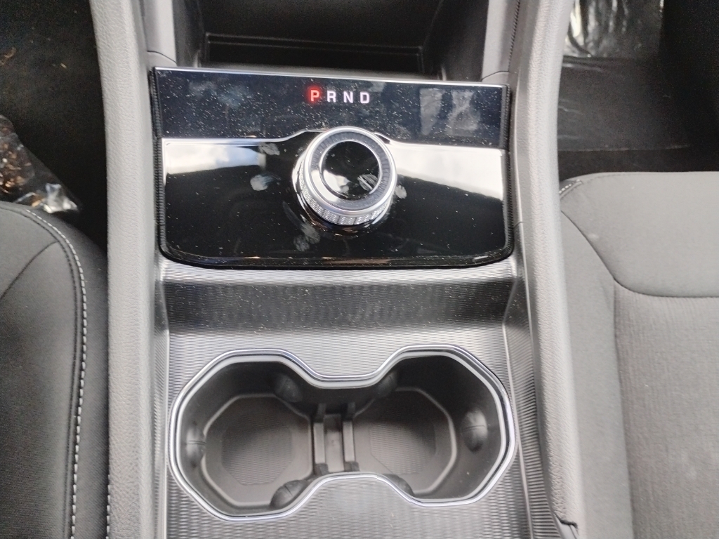 2026 Jeep Grand Cherokee L representative vehicle photo