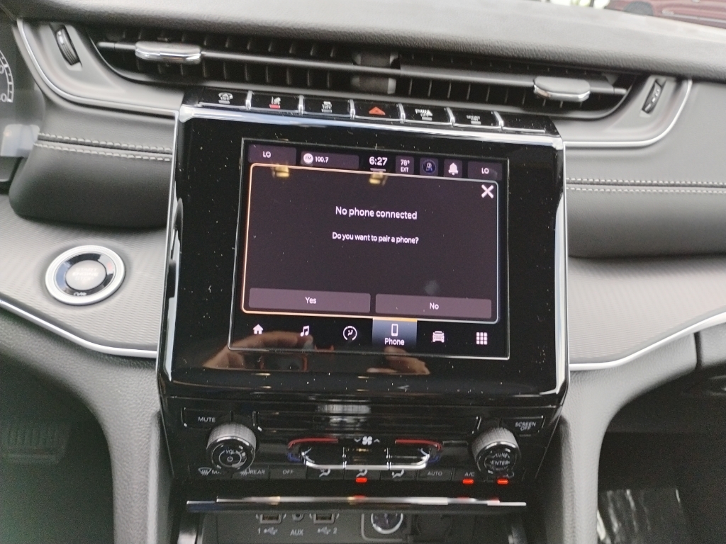 2026 Jeep Grand Cherokee L representative vehicle photo