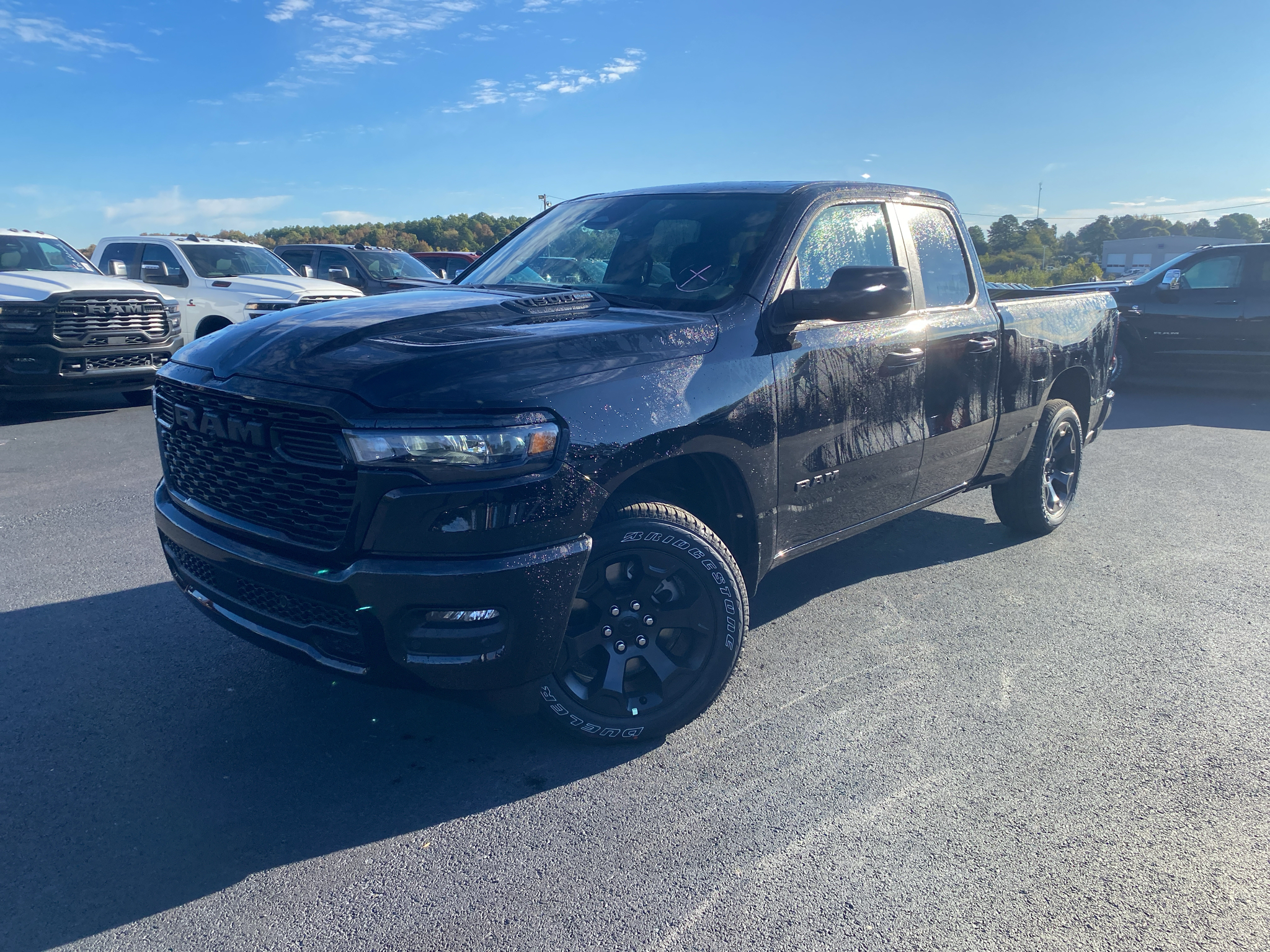 2027 Ram 1500 Express photo 1