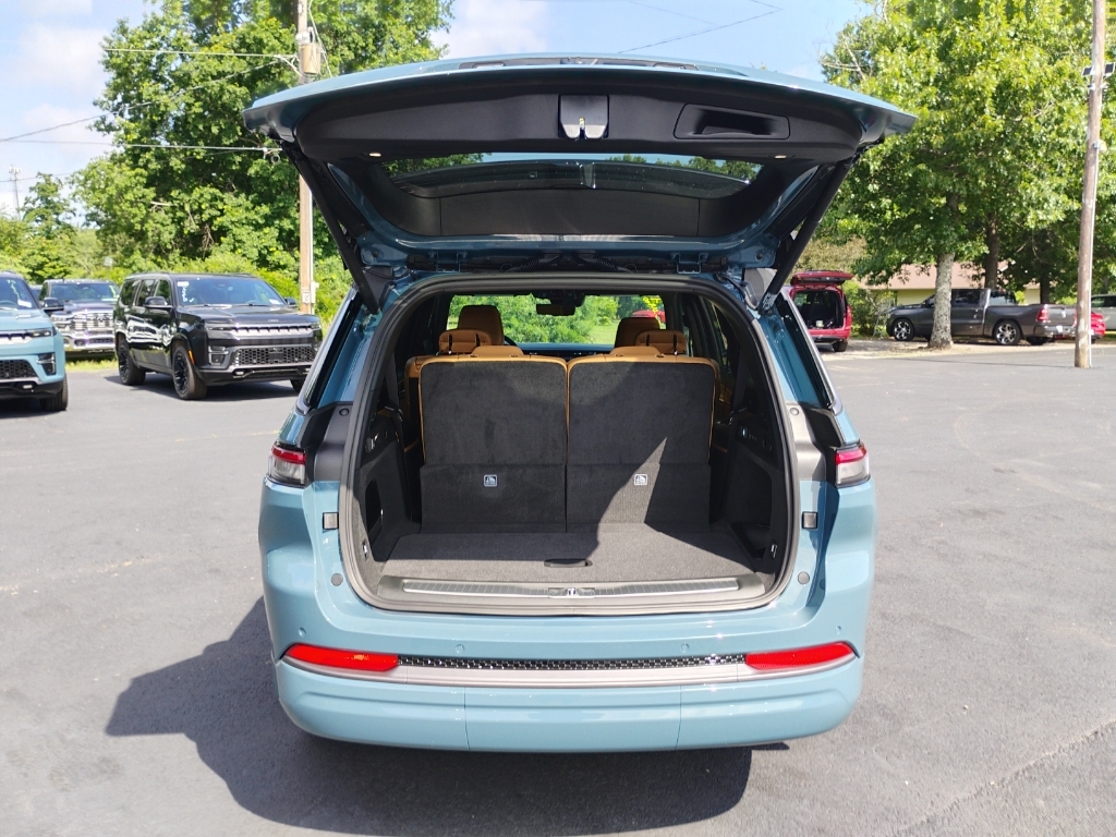 2026 Jeep Grand Cherokee L representative vehicle photo