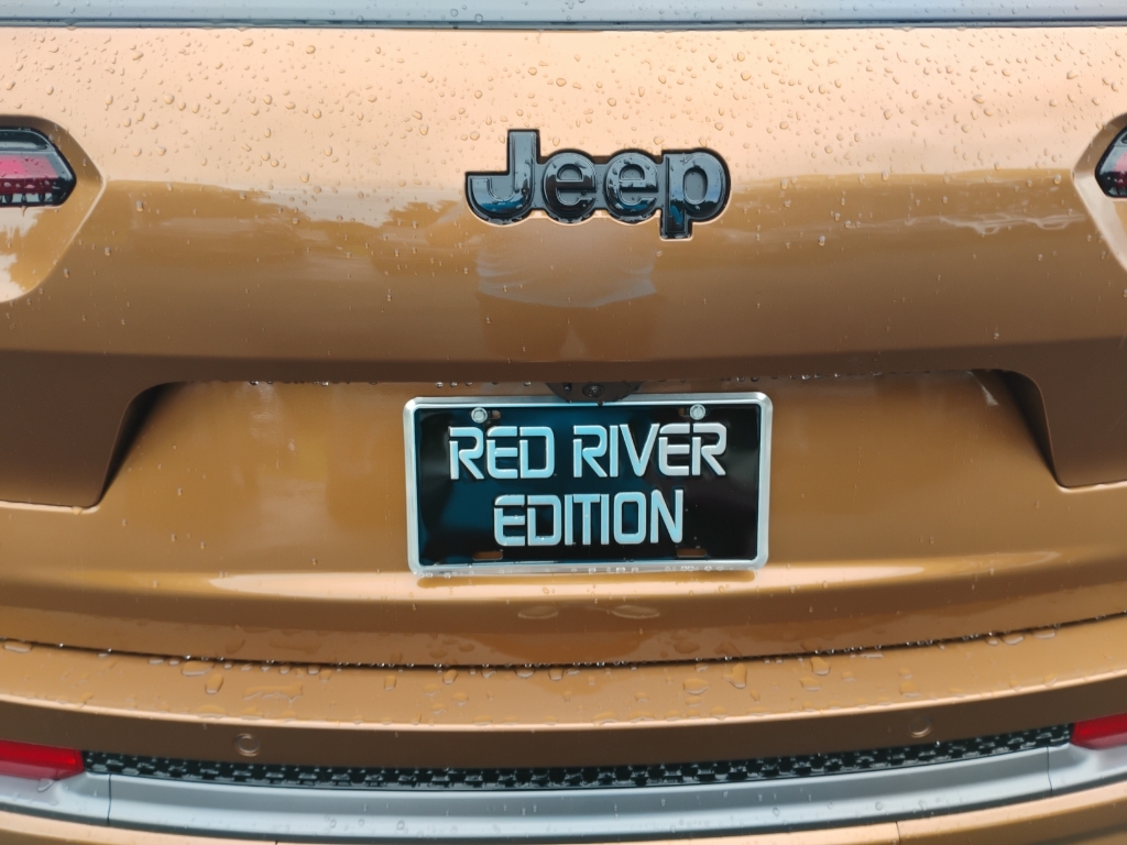 2026 Jeep Grand Cherokee L representative vehicle photo