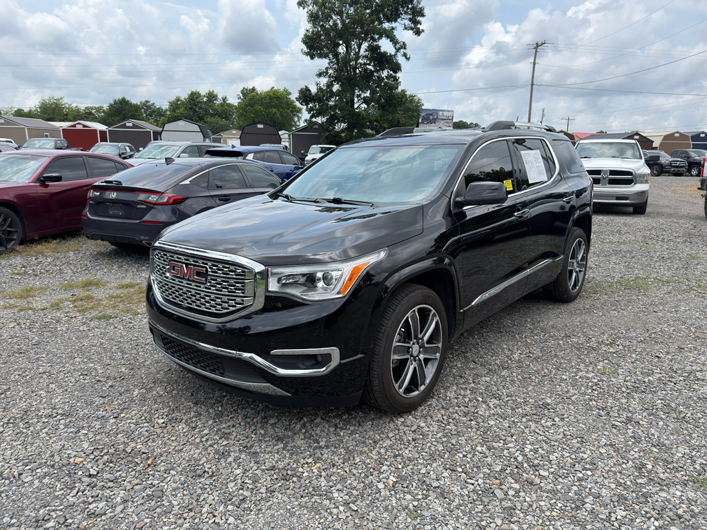 2018 GMC Acadia Denali photo 1