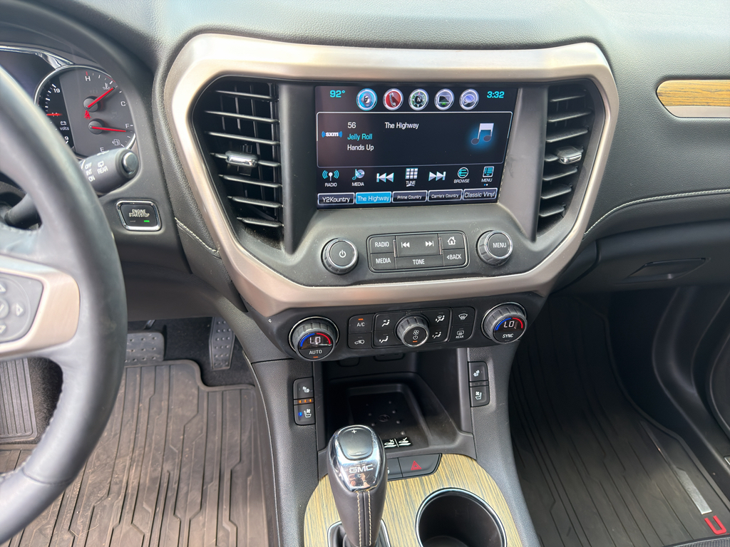 2018 Gmc Acadia representative vehicle photo