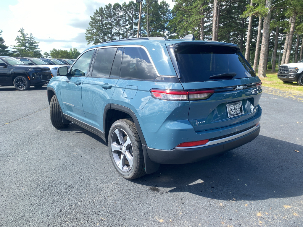 2026 Jeep Grand Cherokee Limited photo 5