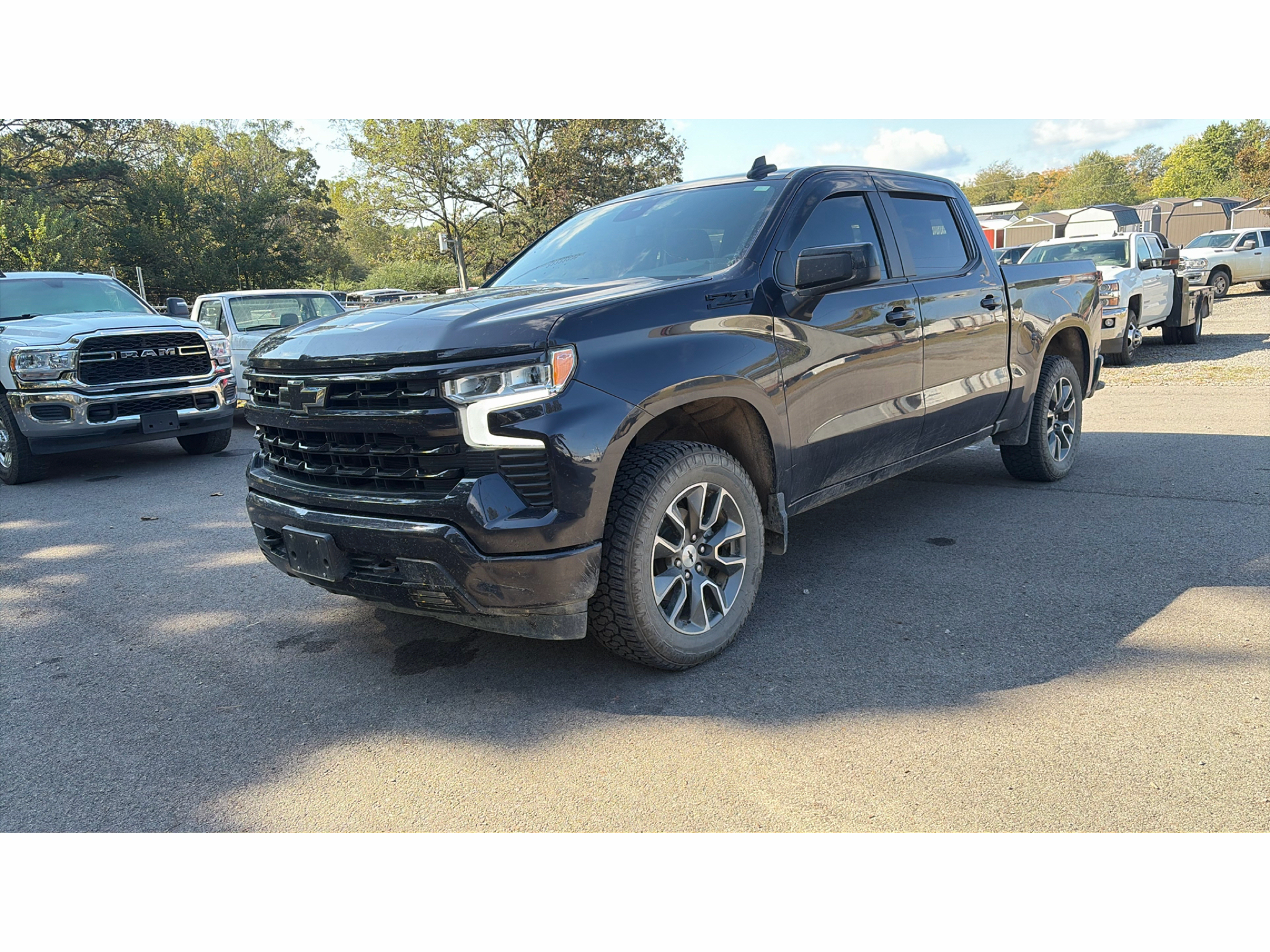 2023 Chevrolet Silverado RST photo 1