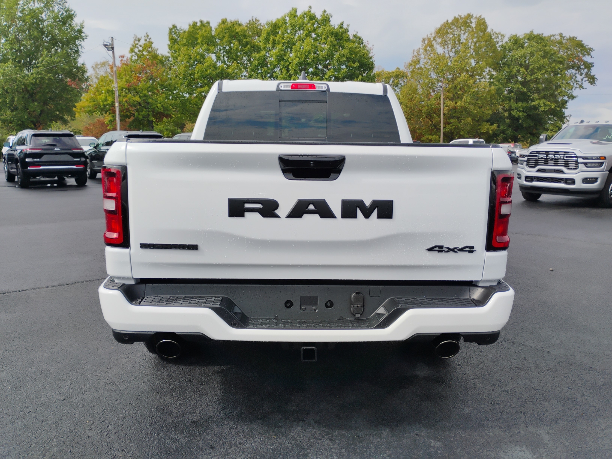 2027 Ram 1500 Big Horn photo 6