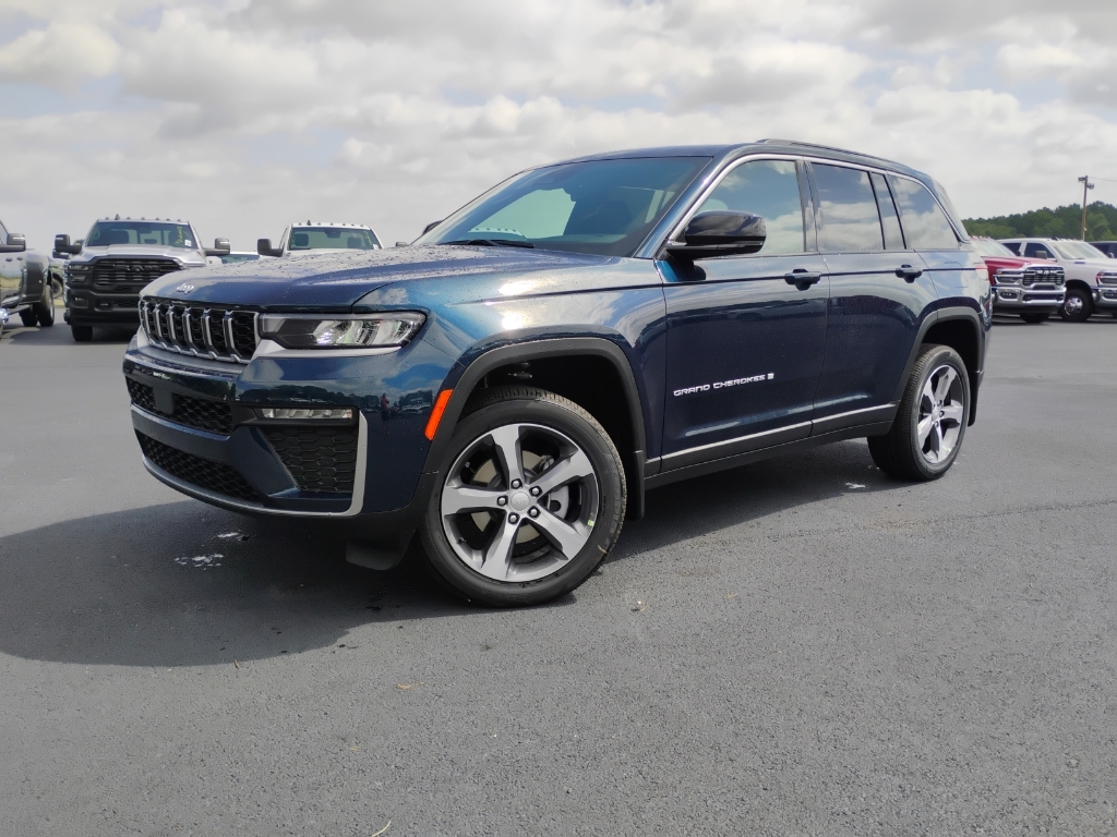 2026 Jeep Grand Cherokee Limited photo 1