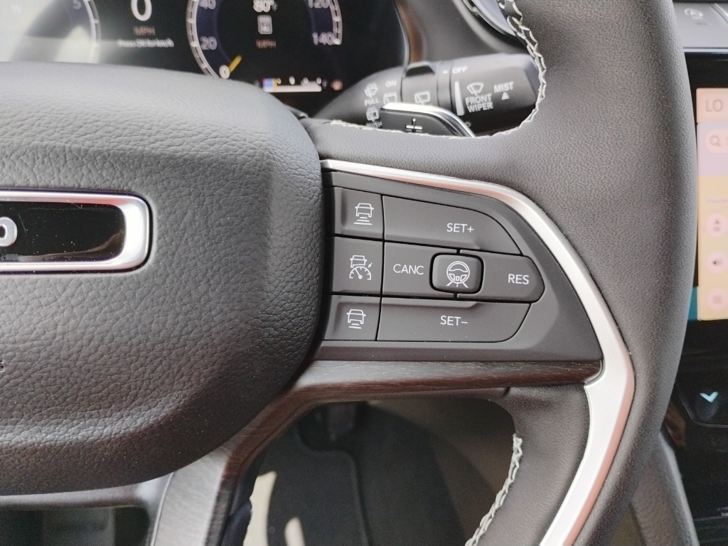 2026 Jeep Grand Cherokee representative vehicle photo