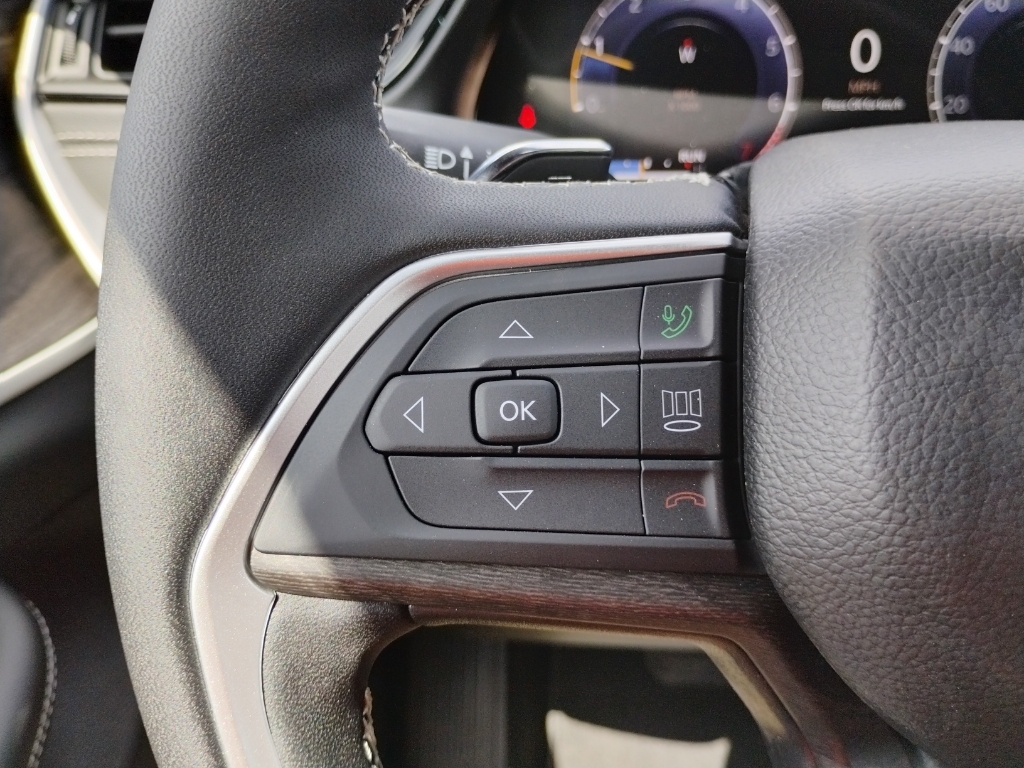 2026 Jeep Grand Cherokee representative vehicle photo