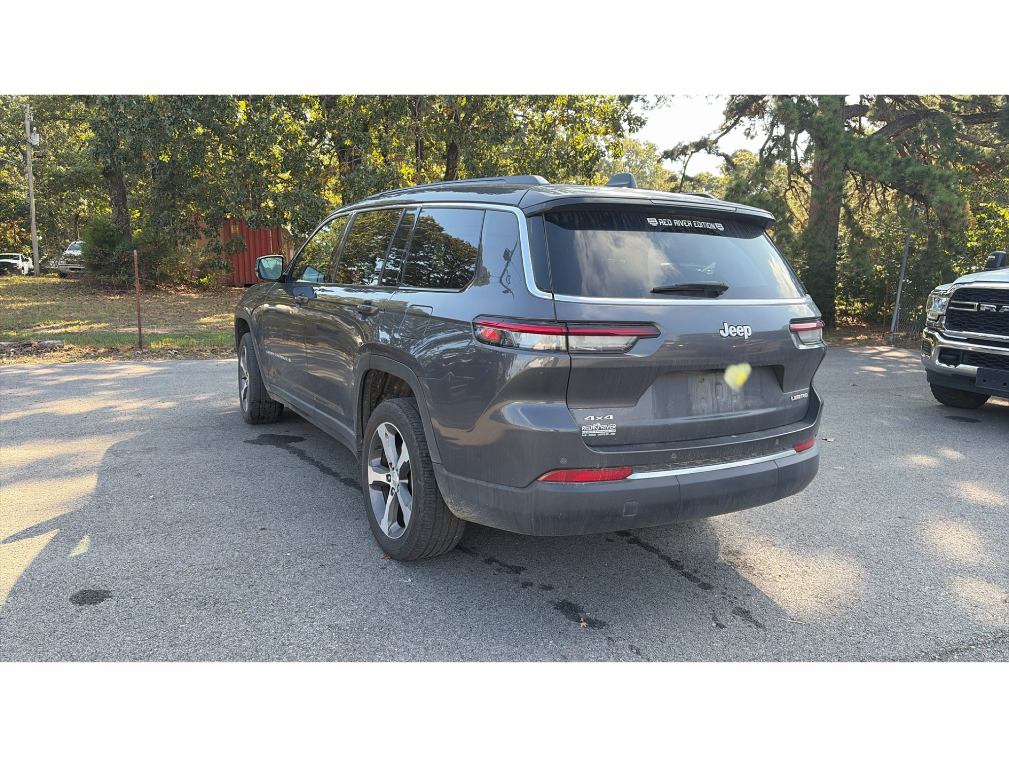 2025 Jeep Grand Cherokee L Limited photo 4