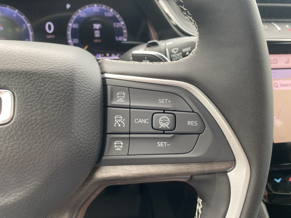 2026 Jeep Grand Cherokee representative vehicle photo