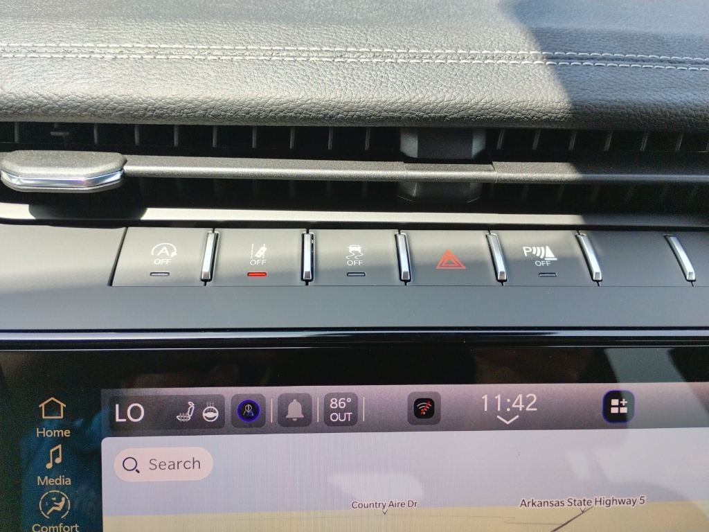 2026 Jeep Grand Cherokee L representative vehicle photo