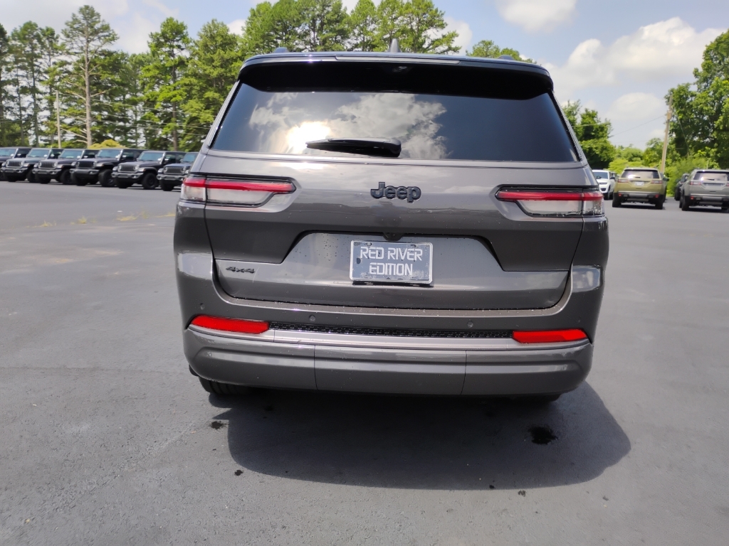 2026 Jeep Grand Cherokee L Limited Reserve photo 6