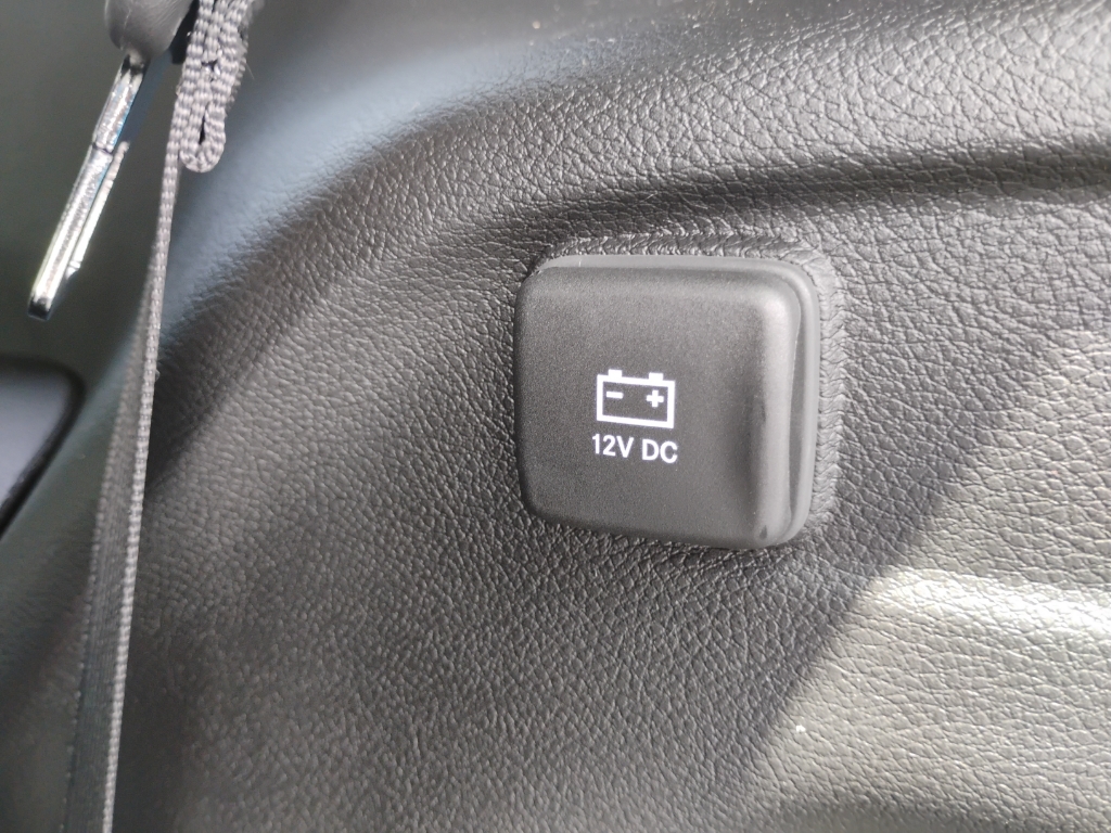 2026 Jeep Grand Cherokee L representative vehicle photo